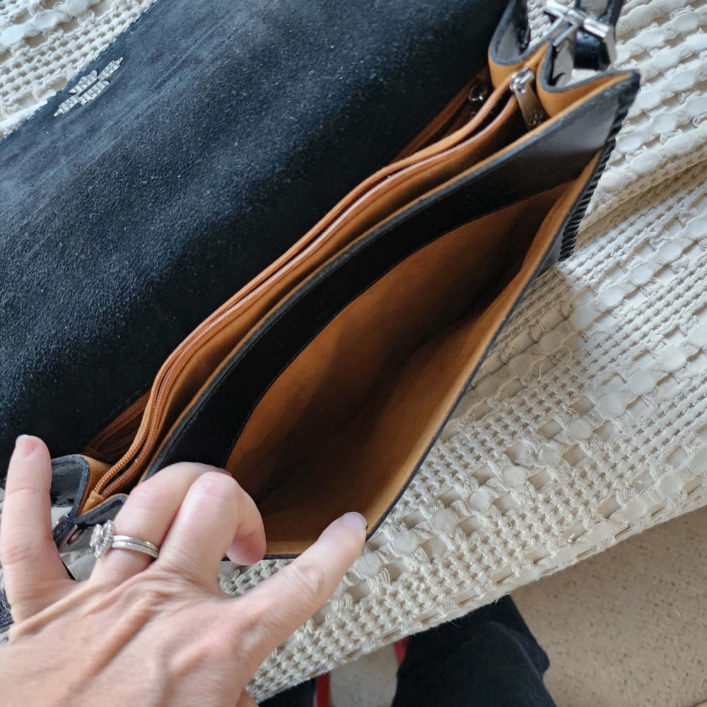 Patricia Nash | Mabilia Leather Flap Crossbody - Picture 10 of 12